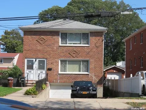 17-43 201st St, New York, NY 11360