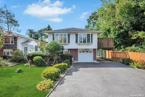593 Old Bethpage Rd, Old Bethpage, NY 11804