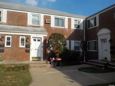 260-56 73rd Ave #B-1, Glen Oaks, NY 11004