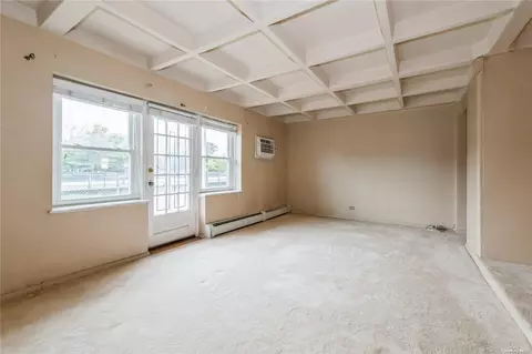 147-25 Grand Central Pkwy #82GA, Jamaica, NY 11435
