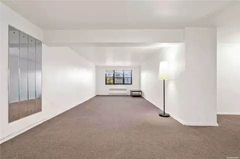 29-30 137th St #2F, New York, NY 11354
