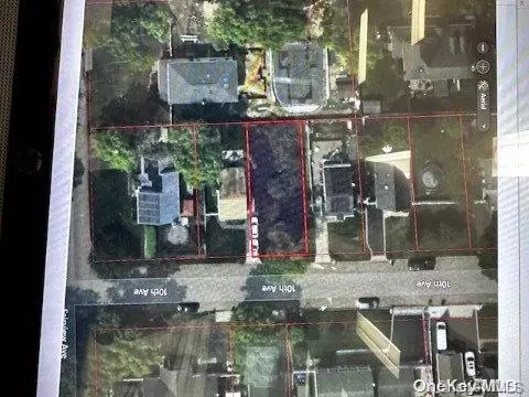 Vl 10th Avenue, Brookhaven, NY 11742