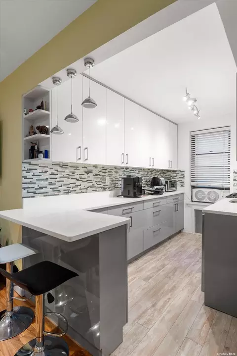 83-75 Woodhaven Blvd #1N, New York, NY 11421