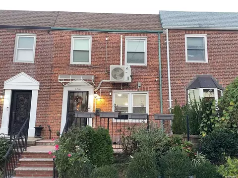 22-10 169th St, New York, NY 11357