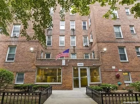 1480 Thieriot #4A, New York, NY 10460