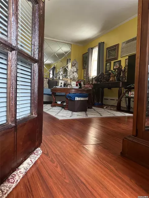 Undisclosed, New York, NY 11411
