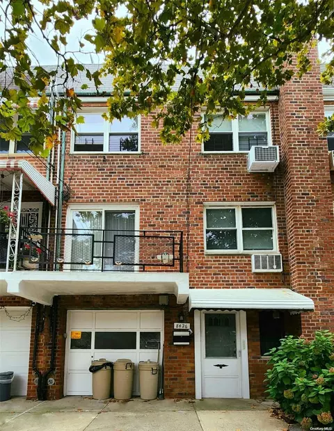 84-26 55th Rd, New York, NY 11373