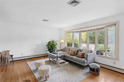 103 Old Country Rd, East Quogue, NY 11942