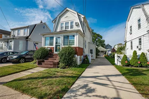 250 Cochran, Valley Stream, NY 11581