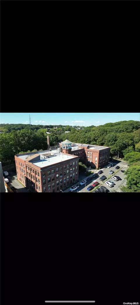 84-10 101st St #1E, Richmond Hill, NY 11418
