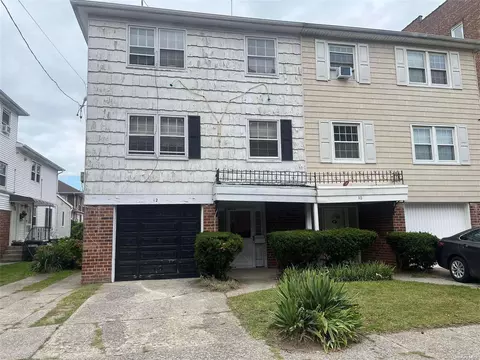 12 Garden Ct, Far Rockaway, NY 11691