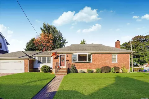 106 Fairview Ave, Staten Island, NY 10314