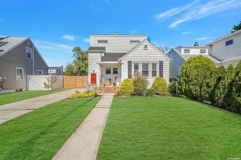 2377 Elbert Ave, North Bellmore, NY 11710