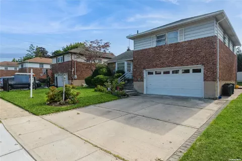2168 Jackson Pl, North Bellmore, NY 11710