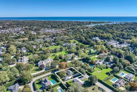 31 Edward Ln, Southampton, NY 11968