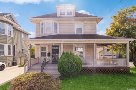 181 Cleveland Ave, North Hempstead, NY 11501