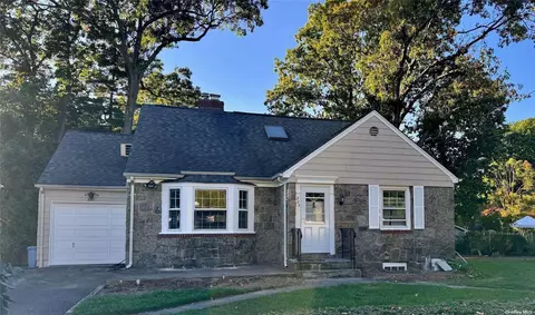 723 Hempstead Ave, West Hempstead, NY 11552