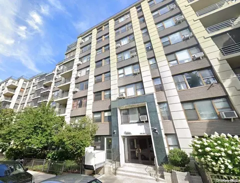 98-51 64 Ave #4, Rego Park, NY 11374
