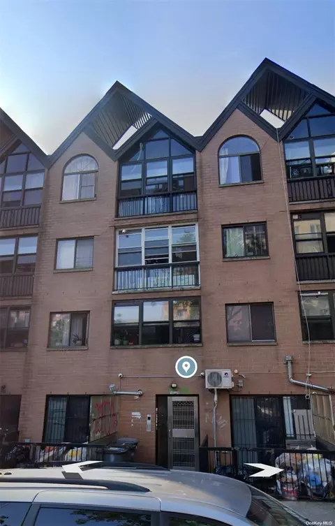 132-20 Sanford Ave #1R, Flushing, NY 11355