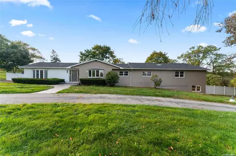 322 Arcadia Rd, Goshen, NY 10924