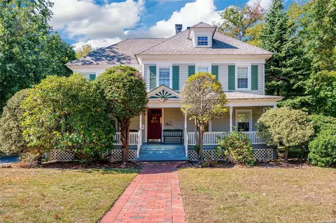 2590 Harrison Ave, Baldwin, NY 11510