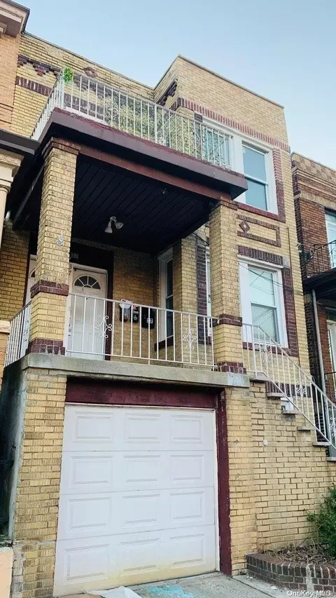 37 63rd St, West New York, NJ 07093