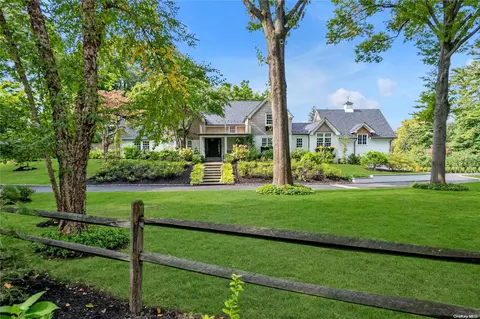 67 Barkers Point Rd, North Hempstead, NY 11050