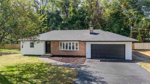 12 Groveland Park Blvd, Sound Beach, NY 11789