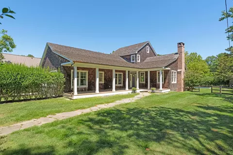 120 Glover St, Sag Harbor, NY 11963