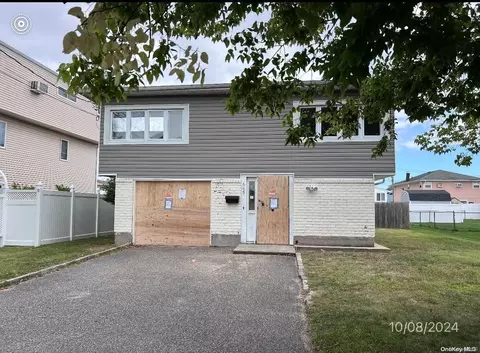 665 Miller Ave, Freeport, NY 11520
