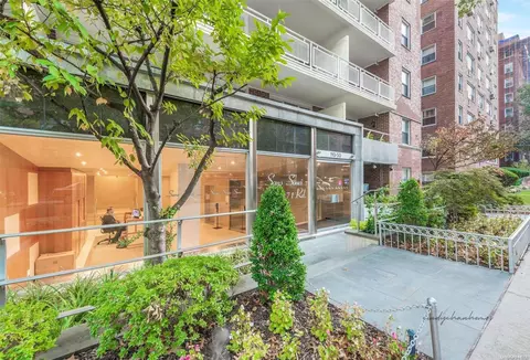 110-50 71st Rd #4M, New York, NY 11375