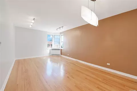 65-60 Wetherole St #6F, New York, NY 11374