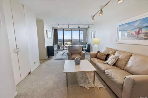 2 Bay Club Dr #21Y, Bayside, NY 11360