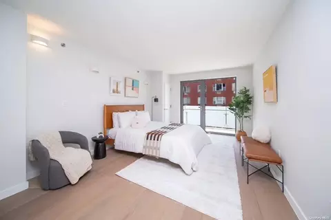 136-80 41 Ave #5D, New York, NY 11355