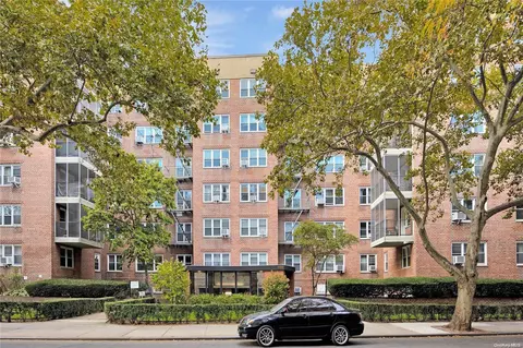 92-31 57th Ave #2F, Elmhurst, NY 11373