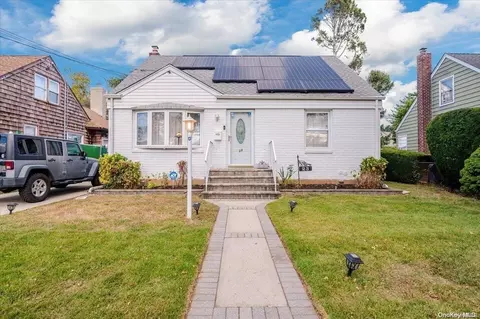 23 Milburn Ave, Hempstead, NY 11550