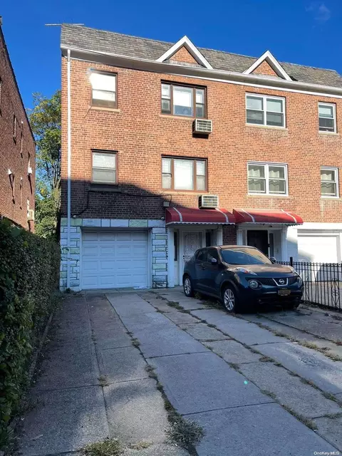 84-35 Corona Ave, New York, NY 11373