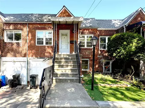 157-43 26 Ave, New York, NY 11354