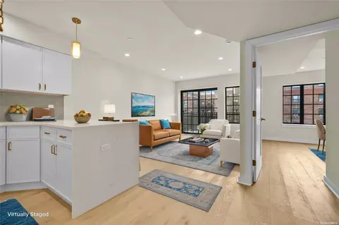 25-25 31st Ave #4A, Astoria, NY 11106