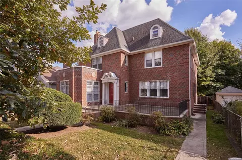 150-72 87th Rd, New York, NY 11432