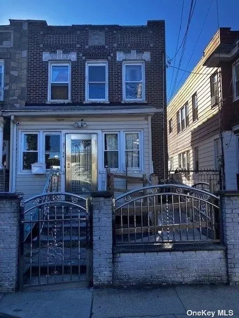 91-54 117th St, New York, NY 11418