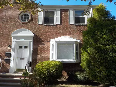 260-03 73rd Ave #A-2, Glen Oaks, NY 11004