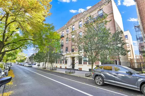1050 Hancock St #3E, Brooklyn, NY 11221