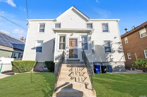 150-41 17th Ave, New York, NY 11357