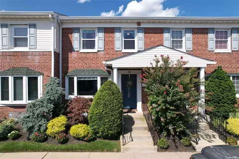3530 Long Beach Rd #53, Oceanside, NY 11572