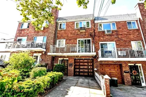 59-16 60th Ln, New York, NY 11378