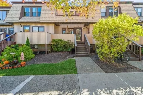 40 Heritage Dr #G, Clarkstown, NY 10956
