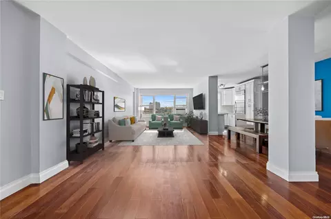 110-45 Queens Blvd #705, New York, NY 11375