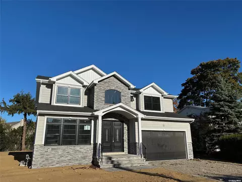 1454 Poulson St, Wantagh, NY 11793