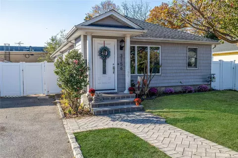 3156 4th St, Oceanside, NY 11572
